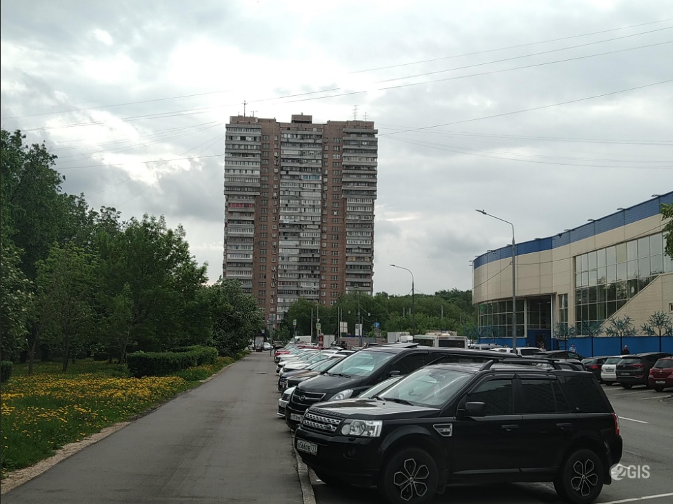 Фото дня: необычный дом на Енисейской