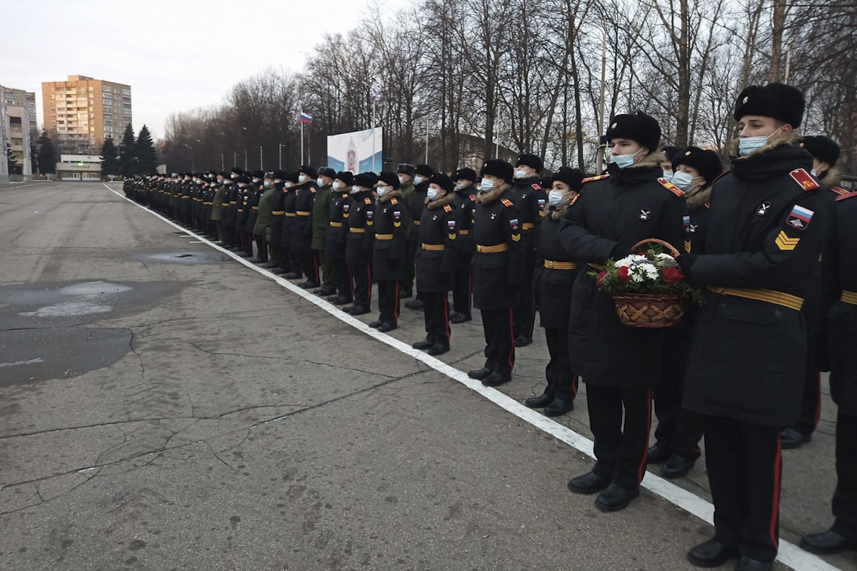 В военном училище на Енисейской прошли торжественные мероприятия в память об Александре Суворове
